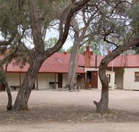 Chowilla Station Shearer's Quarters Accommodation - Goulburn Accommodation