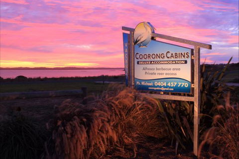 Coorong Cabins - Goulburn Accommodation 0