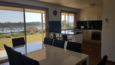 Coongalena View - Goulburn Accommodation 3