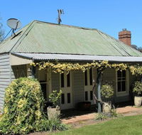 Drayshed Cottage - Goulburn Accommodation
