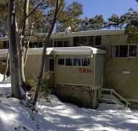 Edski Lodge - Goulburn Accommodation