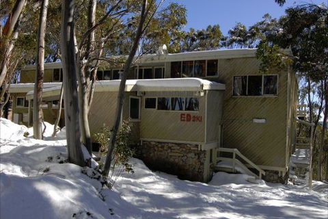 Edski Lodge - Goulburn Accommodation 0