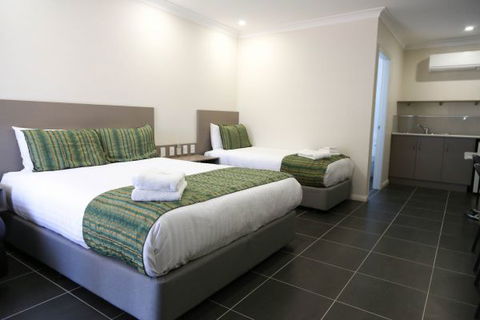 Exies Bagtown Motel - Goulburn Accommodation 5