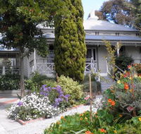 Fairbank House - Goulburn Accommodation