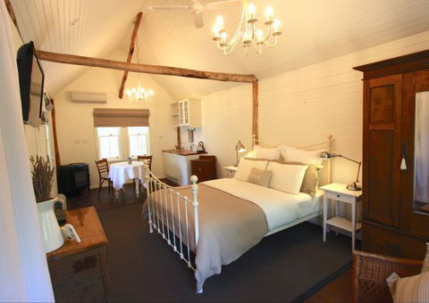 Laggan Cottage Bed And Breakfast - Goulburn Accommodation 0