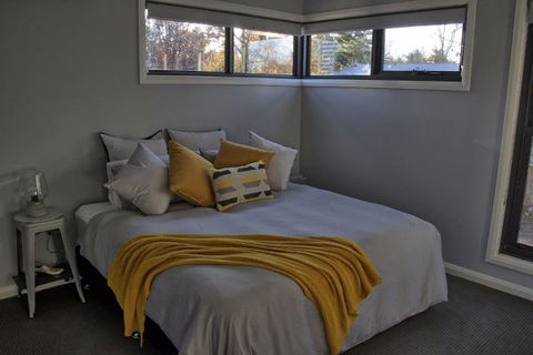 Lusso KV - Goulburn Accommodation 3