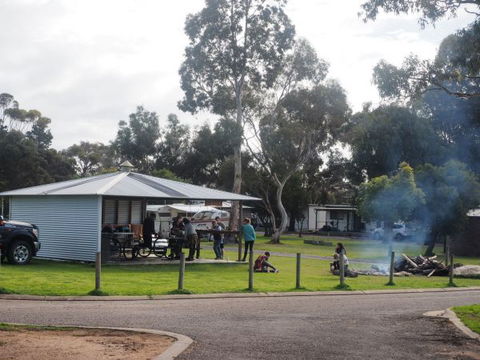 Murray Bridge Marina Camping And Caravan Park - Goulburn Accommodation 5