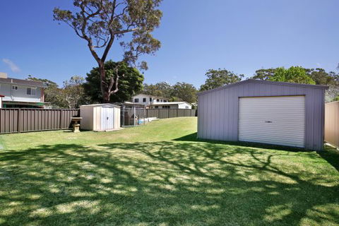 Sandy Toes Beach House - Goulburn Accommodation 7