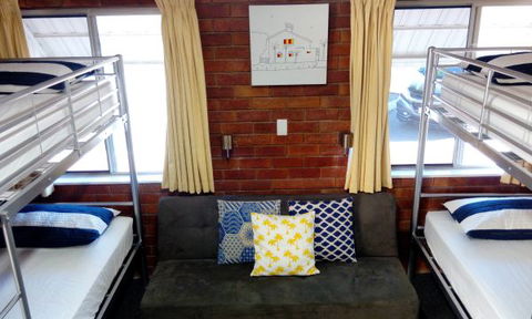 Sail Inn - Yeppoon - Goulburn Accommodation 7