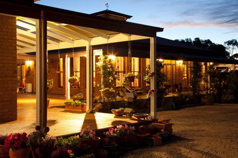 Sanctuary@Waratah - Goulburn Accommodation 1