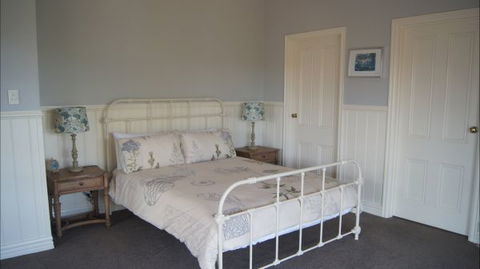 Shearer's Hill - Luxury Farm Stay - Goulburn Accommodation 4
