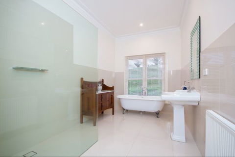 Shearer's Hill - Luxury Farm Stay - Goulburn Accommodation 5