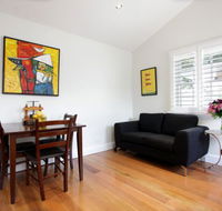 Tannin Apartment - Goulburn Accommodation