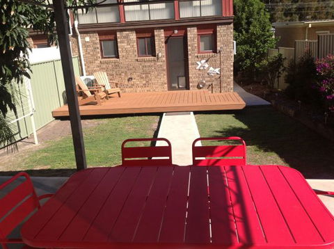 The Retreat On Matthew - Goulburn Accommodation 3