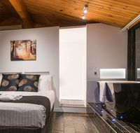Waterfall Springs Retreat and Wildlife Sanctuary - Goulburn Accommodation