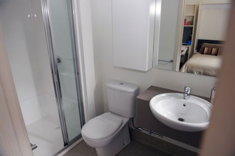 Yarra House - Goulburn Accommodation 3