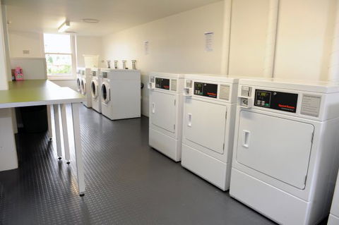 Yarra House - Goulburn Accommodation 6