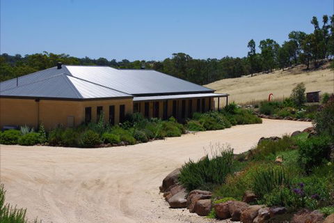 Yalooka Farm - Goulburn Accommodation 0