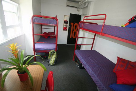 Zing! Backpackers Hostel - Goulburn Accommodation 9