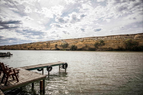 192 Page Drive Blanchetown -River Shack Rentals - Goulburn Accommodation 8