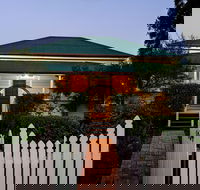 Albion Cottage - Goulburn Accommodation