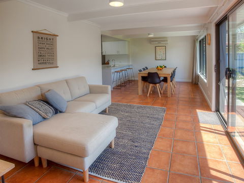 Caits Place - Goulburn Accommodation 2