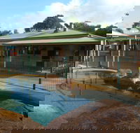 Curtain Fig Motel Yungaburra - Goulburn Accommodation