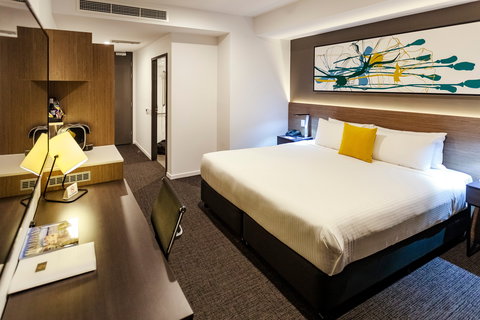 Mercure Sunshine Coast Kawana Waters - Goulburn Accommodation 2