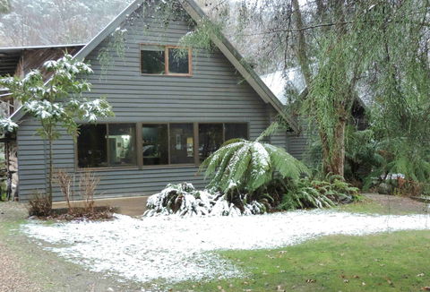 Mountain View Holiday Retreat - Goulburn Accommodation 1