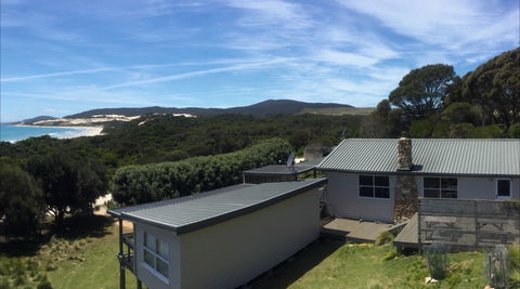 Palana Beach House - Goulburn Accommodation 5