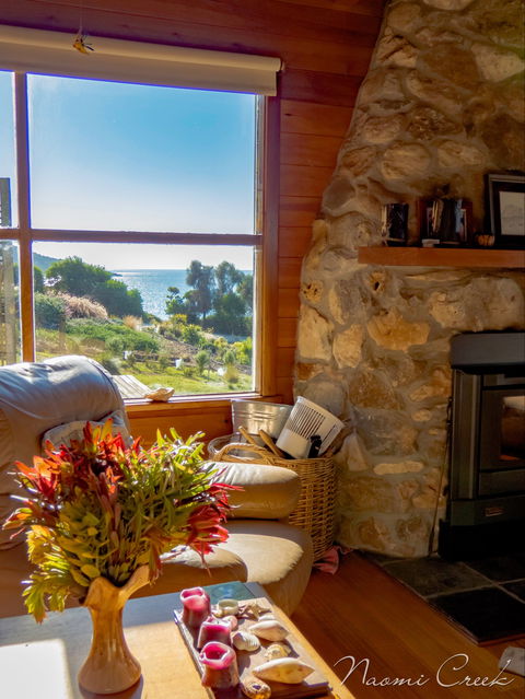 Palana Beach House - Goulburn Accommodation 6