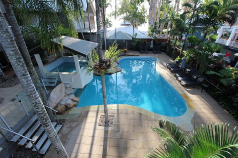 Paradise On The Beach Resort - Goulburn Accommodation 3