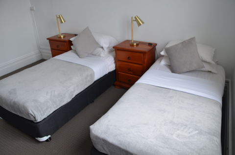 Sandy Bottoms Guesthouse - Goulburn Accommodation 8