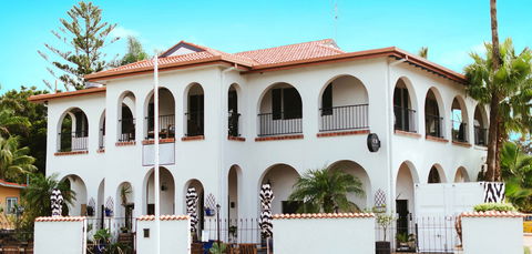 The Med Crescent Head - Goulburn Accommodation 0