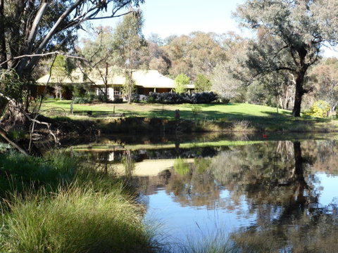 Wildwood Guesthouse - Goulburn Accommodation 3
