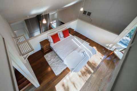 Aquila Eco Lodges - Goulburn Accommodation 8
