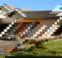 Azure Haven - Goulburn Accommodation