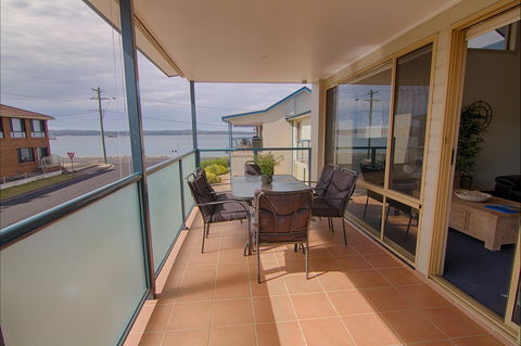 Beach Holiday Unit - Goulburn Accommodation 6