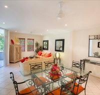 Oasis at Palm Cove - Goulburn Accommodation