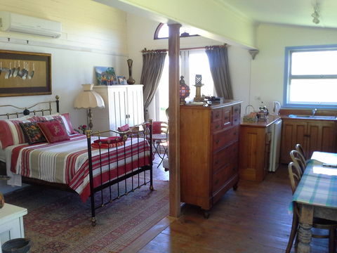 Runnymeade Studio B&B - Goulburn Accommodation 2