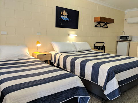 Sail Inn - Yeppoon - Goulburn Accommodation 3