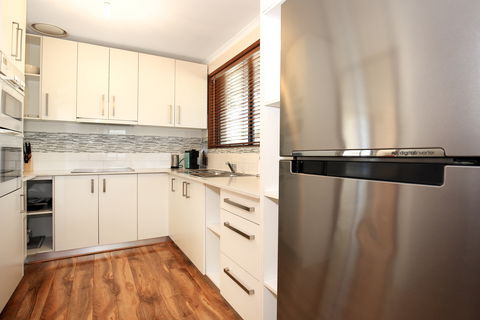 Sandy Toes Beach House Jervis Bay - Goulburn Accommodation 3