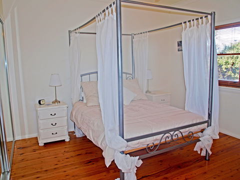 Sandy Shore Hideaway - Goulburn Accommodation 4