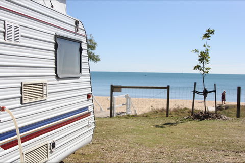 Scarness Beachfront Tourist Park - Goulburn Accommodation 0
