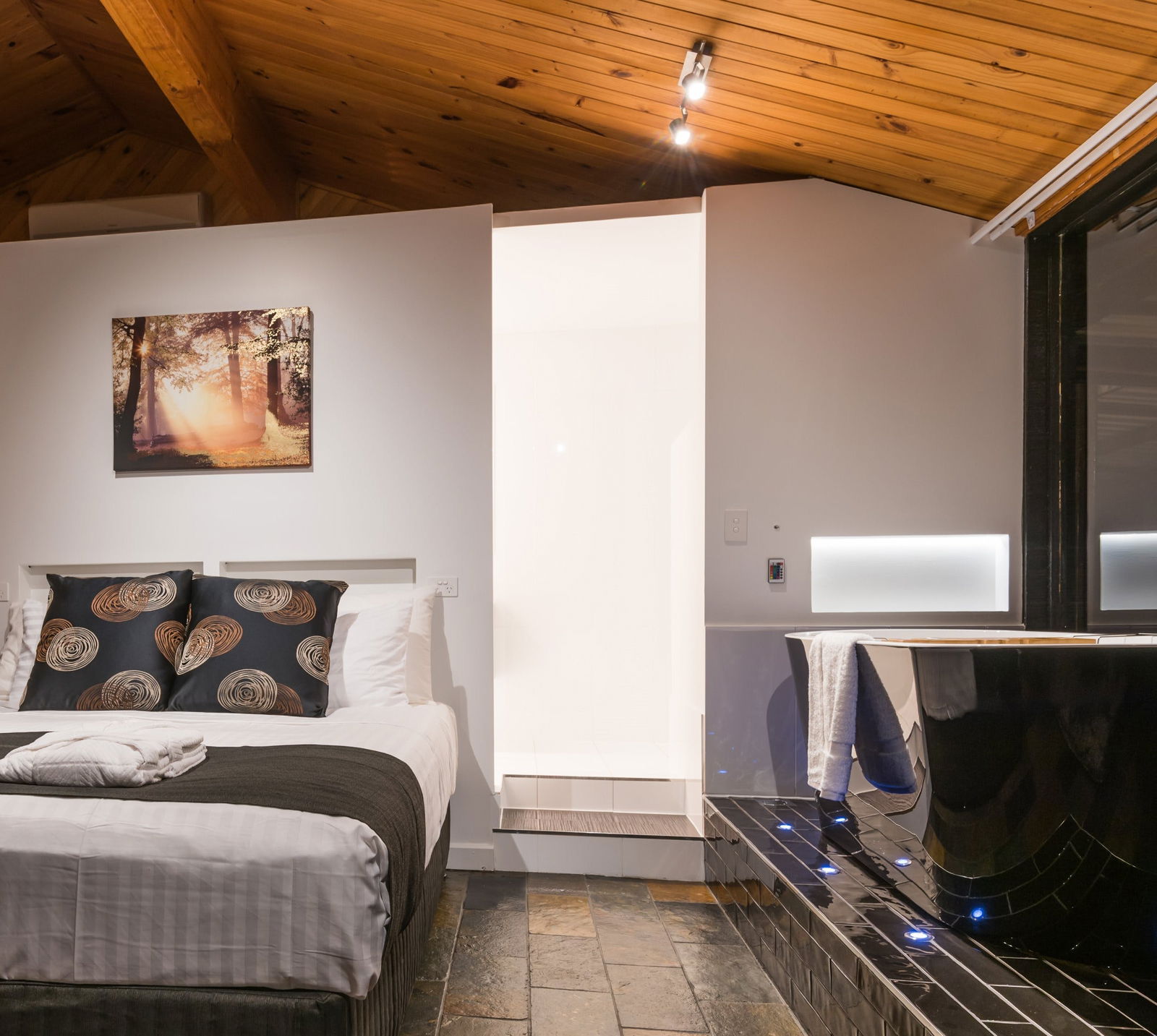 Erina Fair NSW Goulburn Accommodation