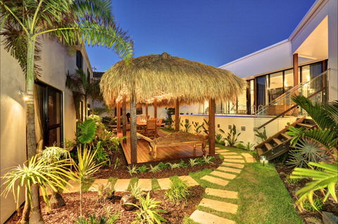 ZEN Beach Retreat - Goulburn Accommodation 4