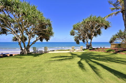 ZEN Beach Retreat - Goulburn Accommodation 9