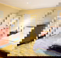 Chrismont Guest House - Goulburn Accommodation