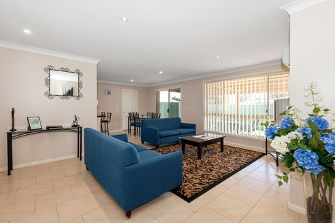 Colonial Court Villas Serviced Apartments - Goulburn Accommodation 1