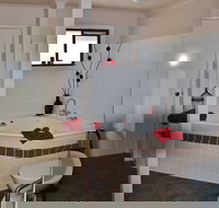 Dartmouth Motor Inn - Goulburn Accommodation